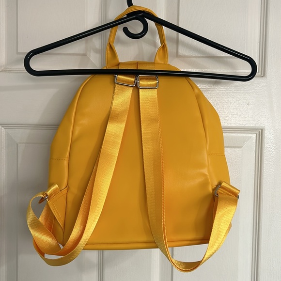 Topo Chico Backpack - Picture 5 of 7